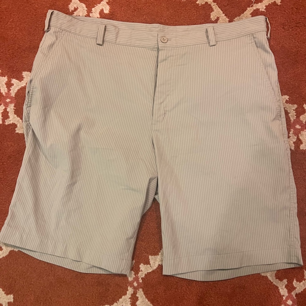 Nike Golf Shorts - sz 38